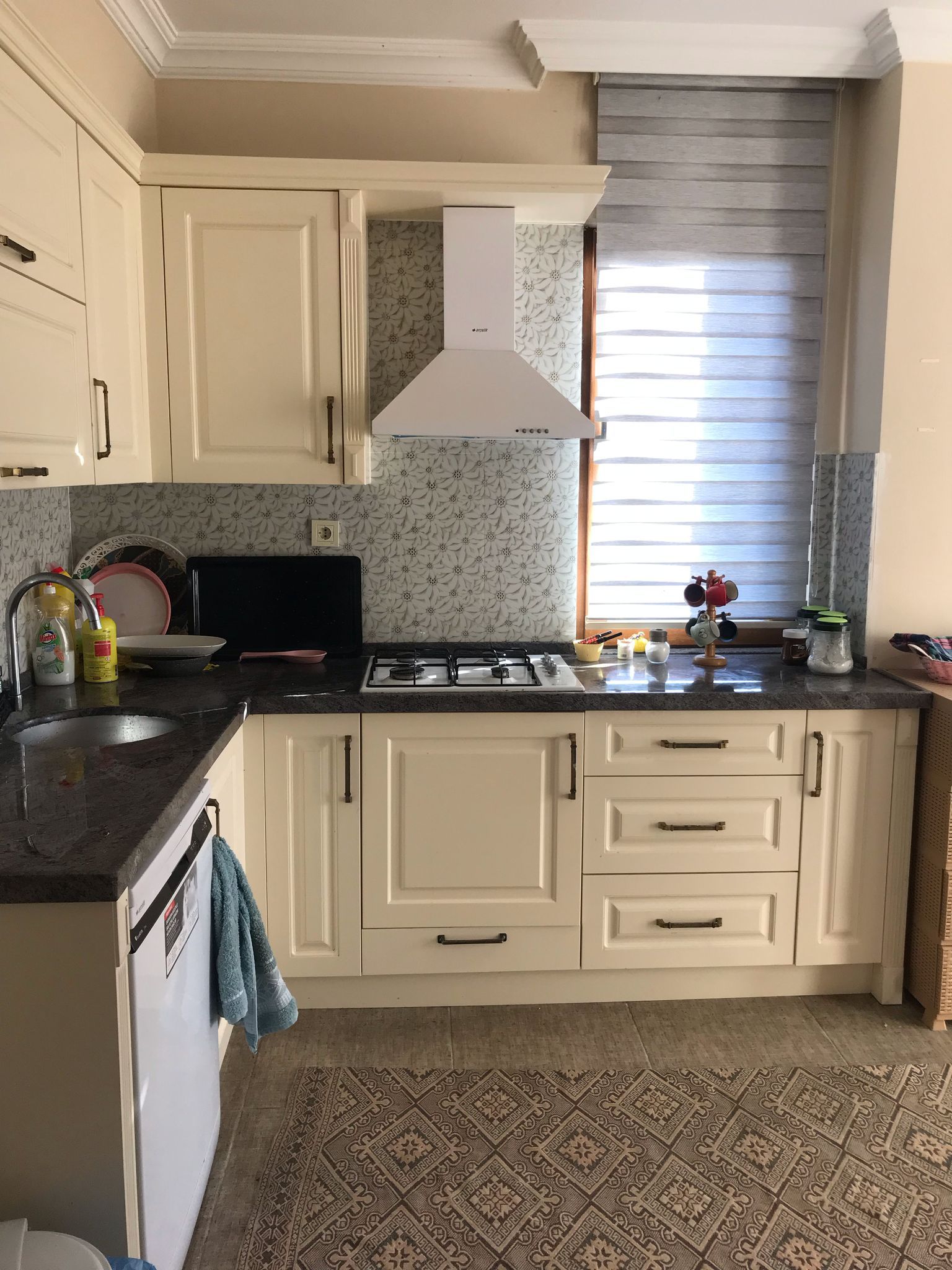 MABEL GAYRİMENKUL GÖLÇAYIR'DA MANZARALI KİRALIK DAİRE